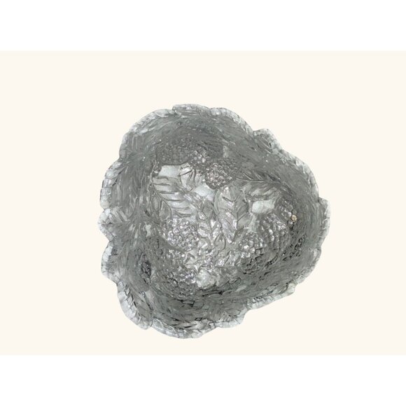 Clear Pressed Glass Leaf & Berry Design Decorative Bowl - Picture 6 of 10